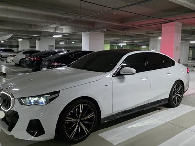 BMW 5 SERIES - 3