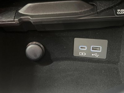 صورة مصغرة 35 لـ 2023 Lexus NX