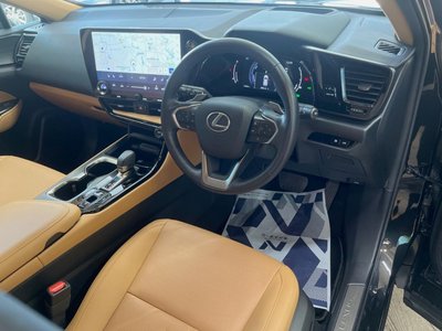صورة مصغرة 28 لـ 2023 Lexus NX