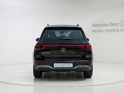 2025 Mercedes-BENZ EQB 照片 3