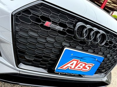 2019 AUDI RS4 AVANT 照片 6