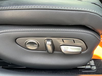 صورة مصغرة 33 لـ 2019 Lexus LS