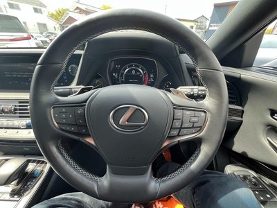 صورة مصغرة 19 لـ 2019 Lexus LS