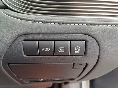 صورة مصغرة 27 لـ 2019 Lexus LS