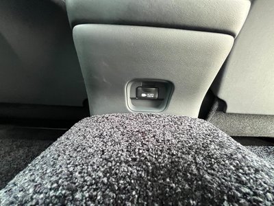 صورة مصغرة 38 لـ 2019 Lexus LS