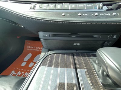 صورة مصغرة 15 لـ 2019 Lexus LS