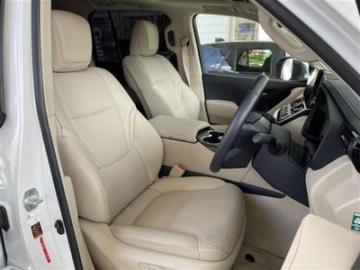 TOYOTA LAND CRUISER 300 - 3