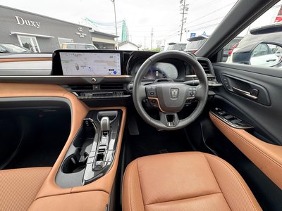 صورة مصغرة 38 لـ 2025 Toyota CROWN SPORT
