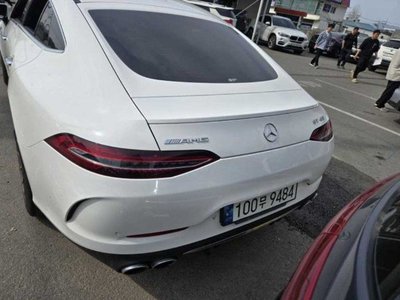 MERCEDES-BENZ GT AMG - 4