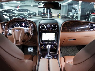 BENTLEY CONTINENTAL - 8