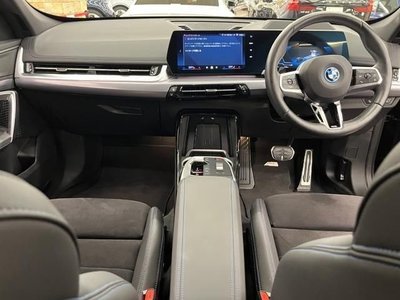 صورة 3 لـ 2024 BMW IX1