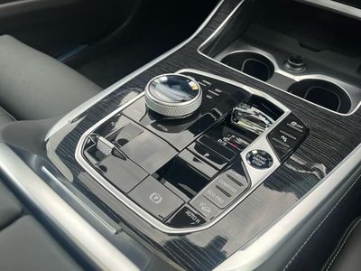 2025 BMW X7 照片 6