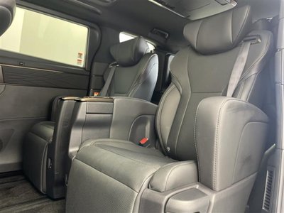 2025 Toyota ALPHARD — миниатюра 36