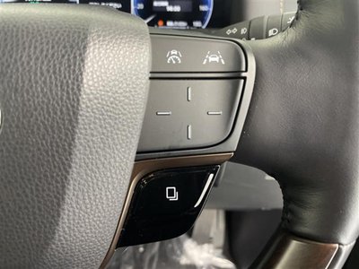 2025 Toyota ALPHARD — миниатюра 17