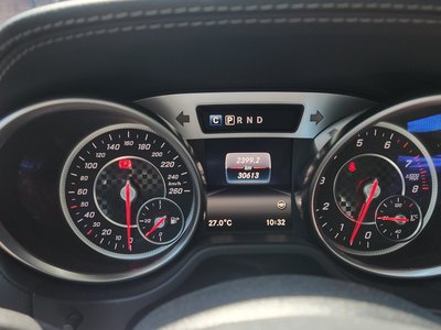 MERCEDES-BENZ SL - 8