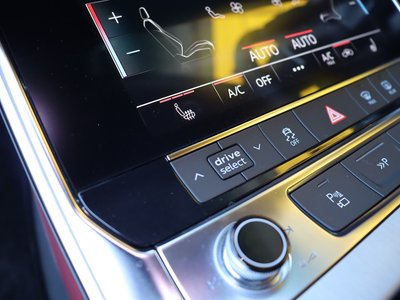 2021 AUDI S6 AVANT — миниатюра 35