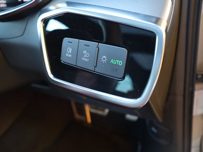 2021 AUDI S6 AVANT — миниатюра 32