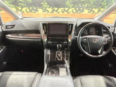 TOYOTA ALPHARD - 2