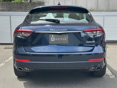 2022 Maserati LEVANTE — фото 5