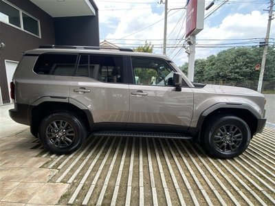 2025 Toyota LAND CRUISER 250 — миниатюра 34