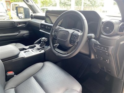 2025 Toyota LAND CRUISER 250 — миниатюра 11