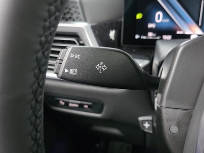 2025 BMW X6 — миниатюра 27