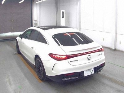 MERCEDES-BENZ EQS - 2