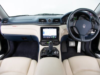 صورة 2 لـ 2017 Maserati GRANTURISMO