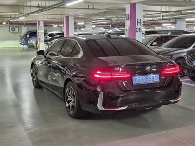 BMW I5 - 3