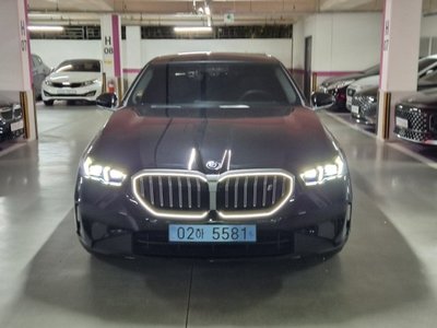 BMW I5 - 1
