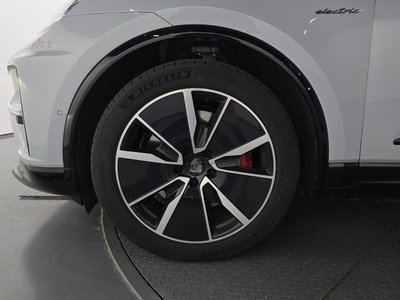 PORSCHE MACAN - 6
