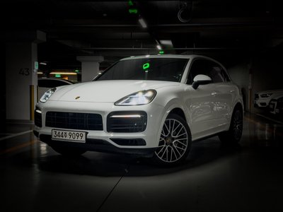 PORSCHE CAYENNE - 1