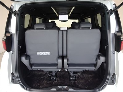 2025 Toyota ALPHARD — миниатюра 24