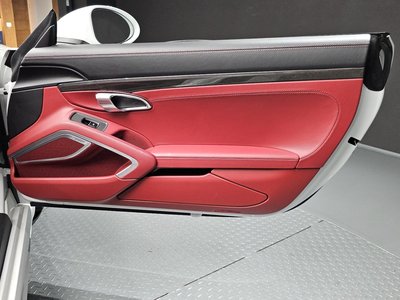 صورة مصغرة 15 لـ 2021 Porsche 718