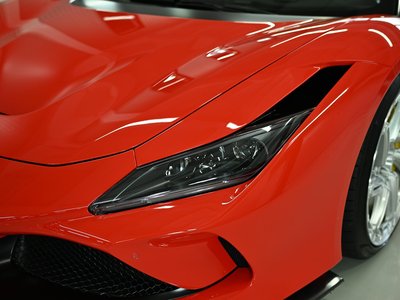 صورة 10 لـ 2021 Ferrari F8 SPIDER