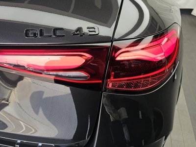 MERCEDES-BENZ GLC - 10