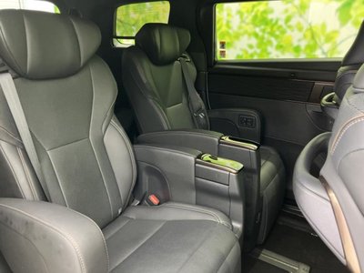 2025 Toyota ALPHARD — фото 5