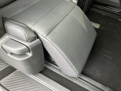 صورة مصغرة 26 لـ 2025 Toyota ALPHARD