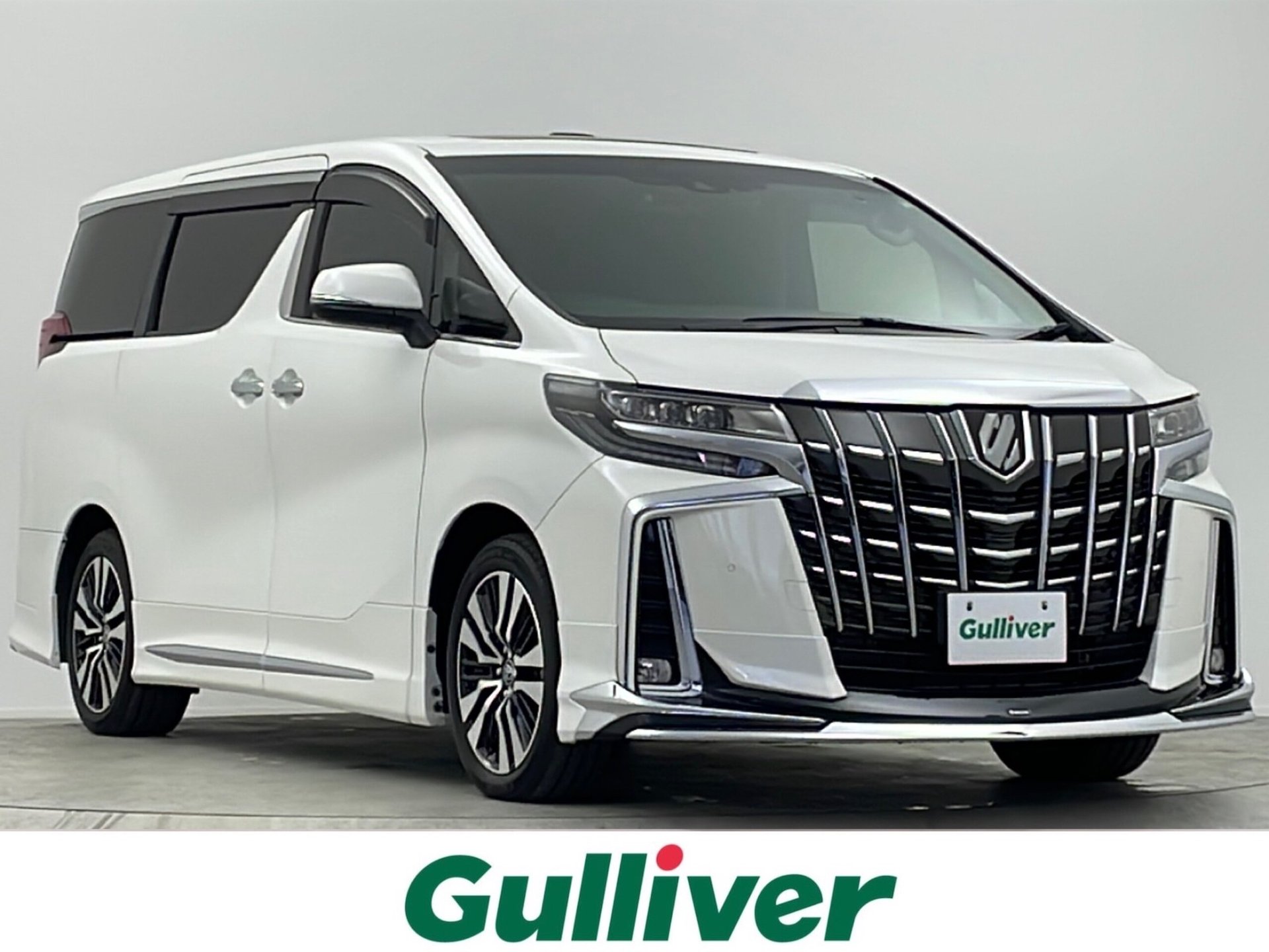 TOYOTA ALPHARD - View 1