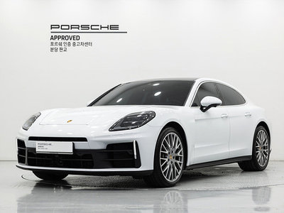 PORSCHE PANAMERA - 1