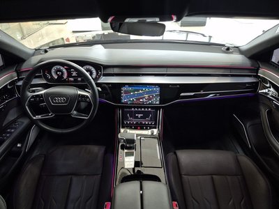 AUDI A8 - 5