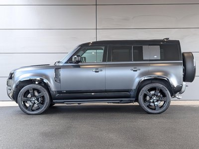 LAND ROVER DEFENDER - 5