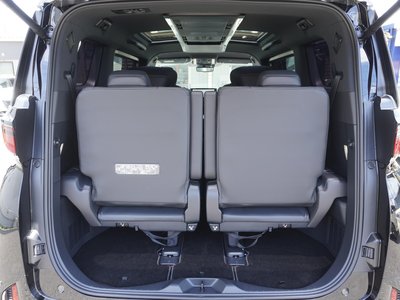 صورة مصغرة 71 لـ 2026 Toyota VELLFIRE