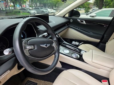 2020 Genesis GV80 photo 5