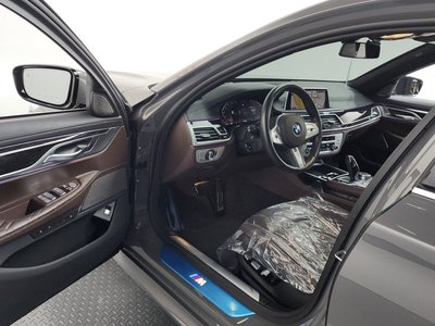BMW 7 SERIES - 10
