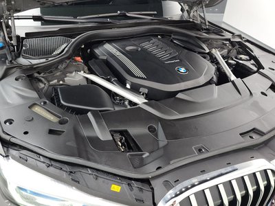 BMW 7 SERIES - 7