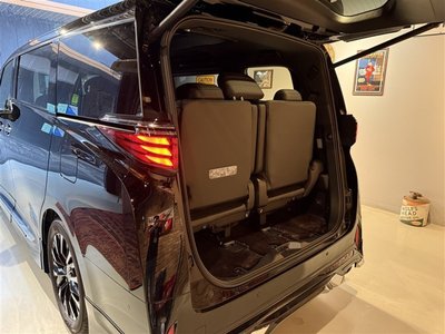 TOYOTA ALPHARD - 10