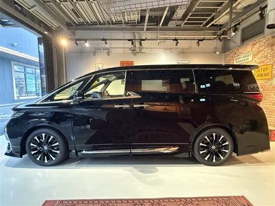 TOYOTA ALPHARD - 3