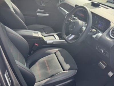 MERCEDES-BENZ EQB - 6