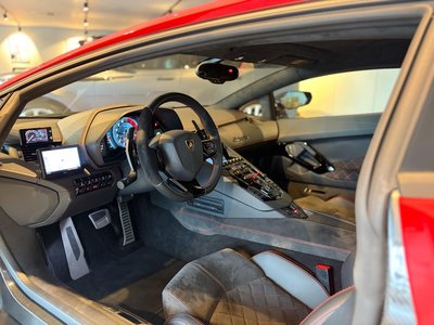 2018 Lamborghini AVENTADOR — миниатюра 29